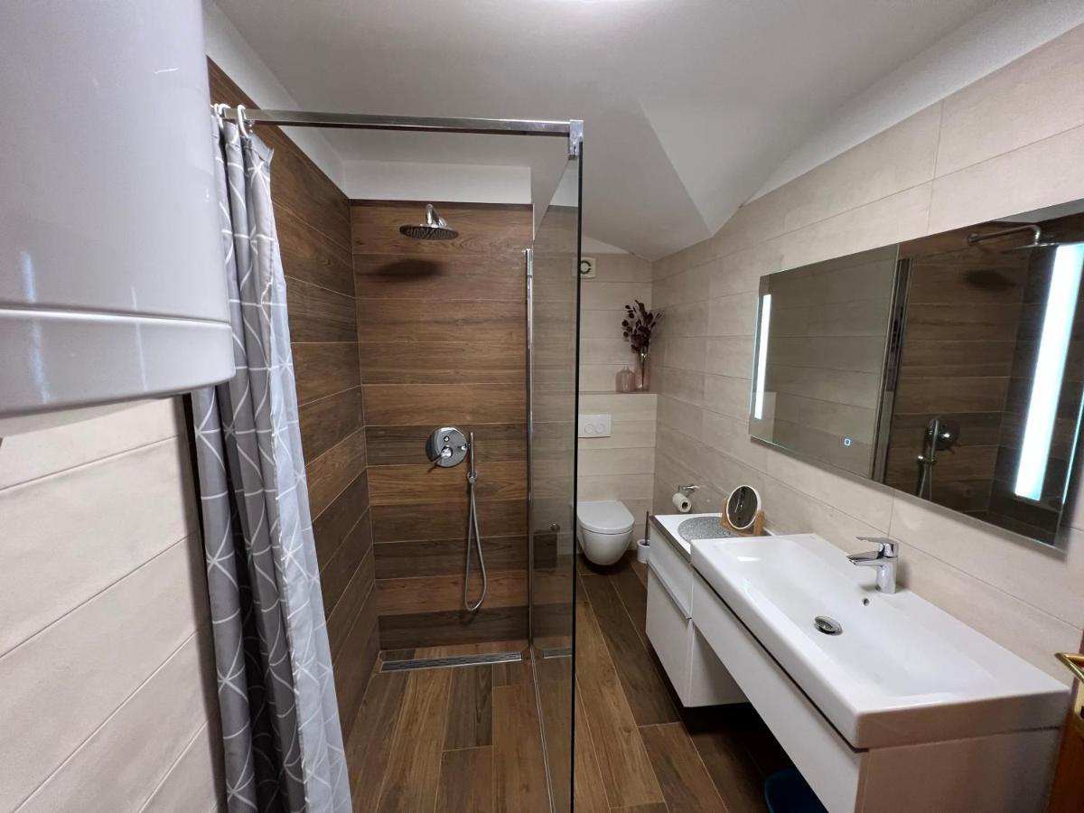 פורץ Maj Premium Apartment 4 Sterne - Neu Renoviert מראה חיצוני תמונה